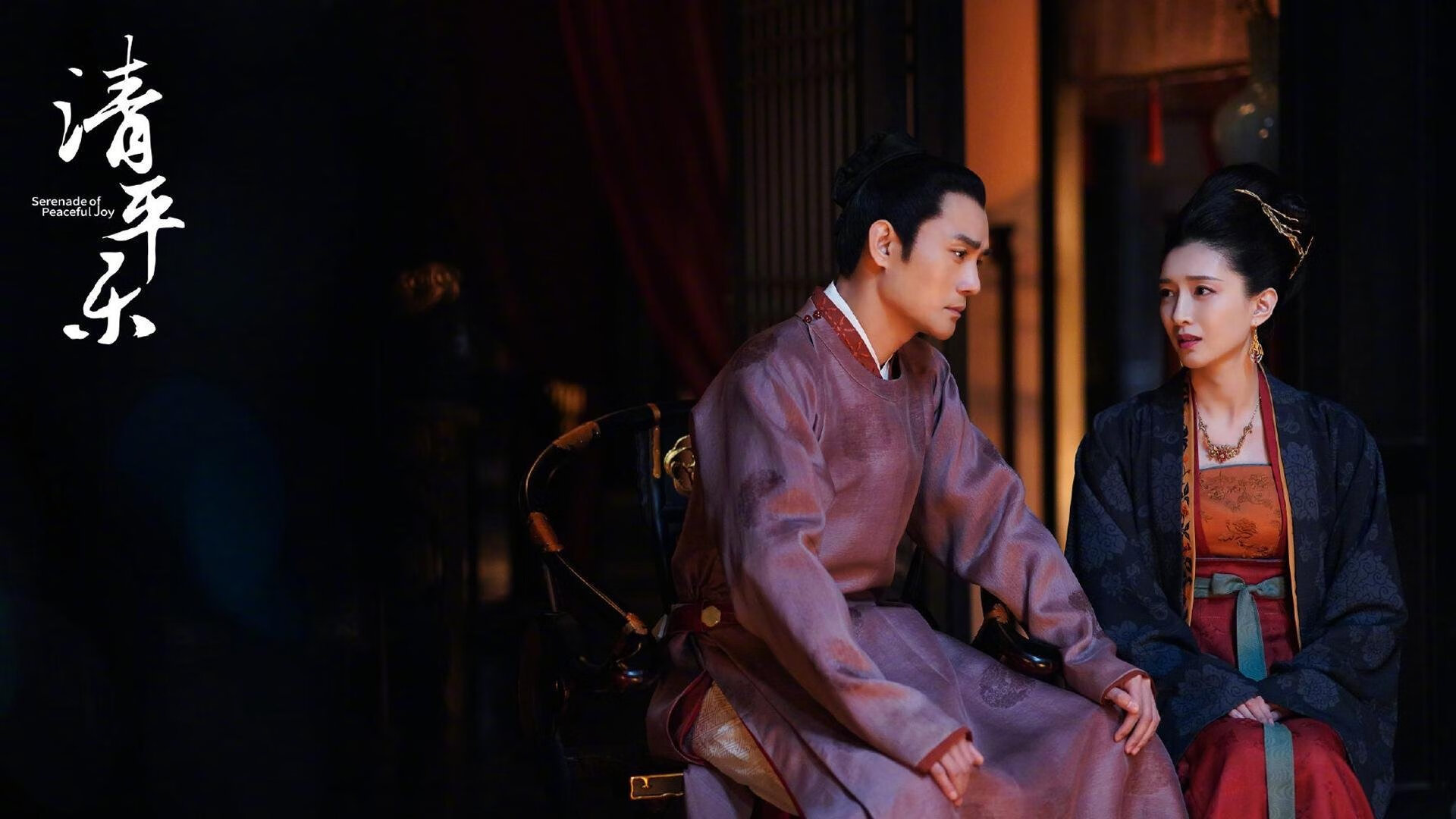 中国花样游泳队演绎东方美学,裁判齐赞创新编排,中国花样游泳队领队